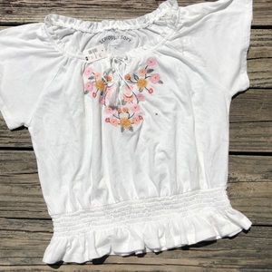 Aeropostale crop embroidered shirt🌸